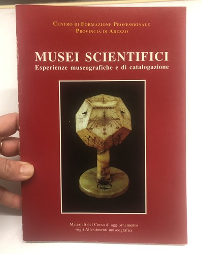 Libro musei scientifici - libro,