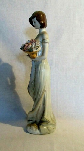 Statua in porcellana - statua,