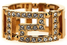 Anello nuovo con scatola