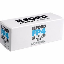 ILFORD FP4 Plus 125  120 / Pellicola negativo bianco e nero