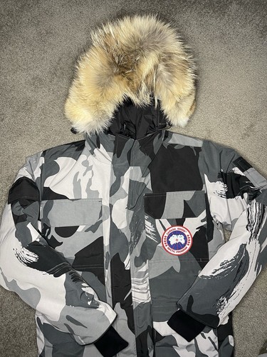 Exclusive canada goose - canada,