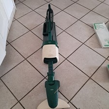 aspirapolvere folletto Vk121