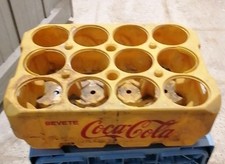 Cassetta Gialla Coca Cola In Plastica