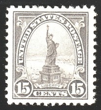 566 ( 15c Liberty - Perf 11) -