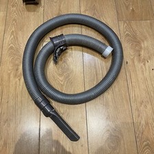 Tubo flessibile e spazzola