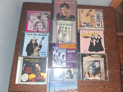 Female artists lot - lot., 10