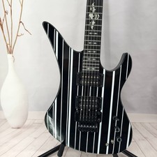 Schecter Synyster Gates
