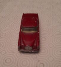 AUTOMOBILINA MERCEDES BENZ 220 SE COUPE CORGY TOYS