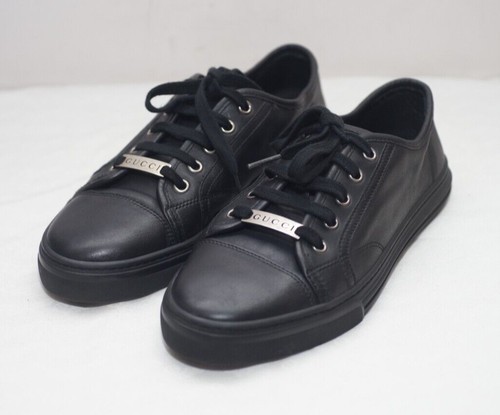 Nwot gucci black - eyelet, women