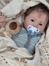 Bambola neonato in silicone