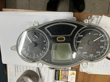 Gruppo Strumenti. Piaggio MP3