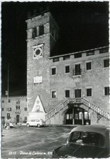 PIEVE DI CADORE BELLUNO Palazzo della Magnifica Comunità di Cadore auto vespa