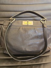 Borsa a mano FENDI Peekaboo 2