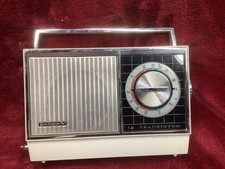 Radio portatile vintage 1964