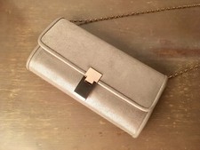 Pochette Avorio Con Tracollina Dorata Bijoux Brigitte