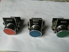 3 Pulsanti a rilascio