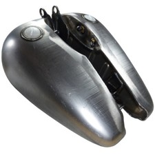 Tank little fat - little,