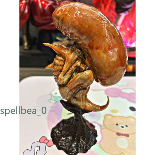 Statua alien octoeye - statua,