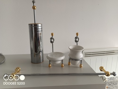 Set accessori bagno cromato