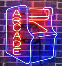 Flipper sala videogiochi