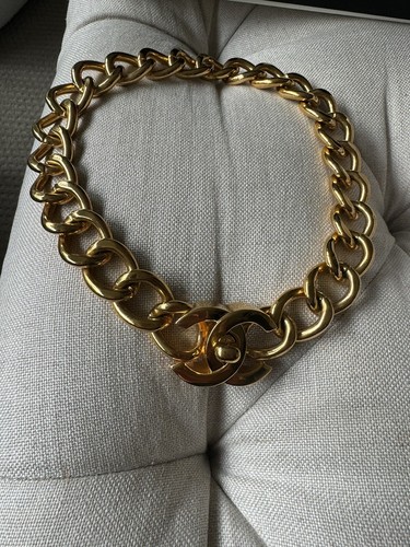 Authenticated chanel 1996 gold - authenticated,