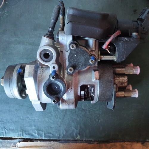 8640a121a pompa iniezione - pompa,