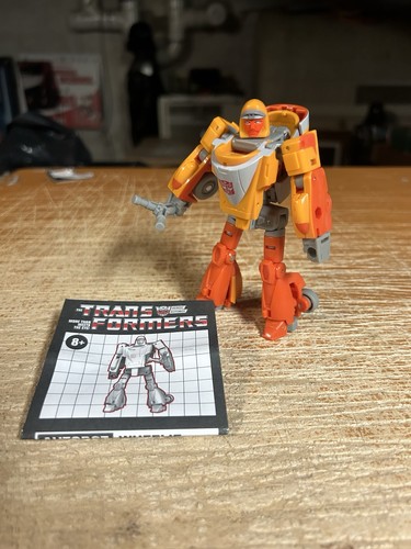 Transformers retro autobot - transformers,