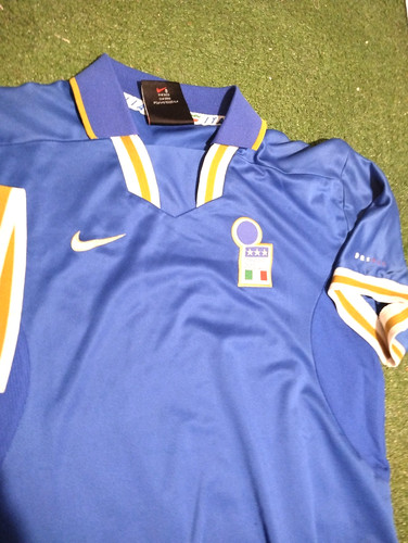 Italy 1996 1997 football shirt - 1996-1997,