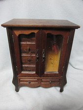 Cassapanca portagioie in legno