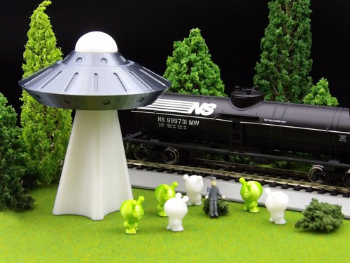 Kit ufo area - -,