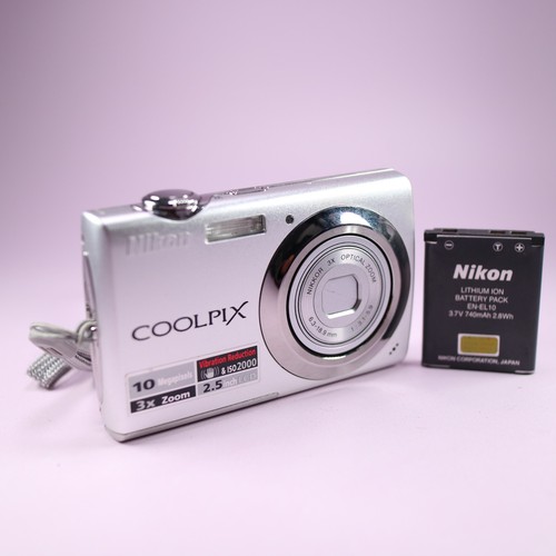 Nikon fotocamera digitale