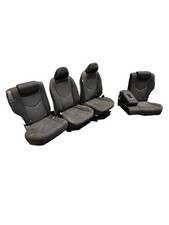 TAPPEZZERIA COMPLETA PER