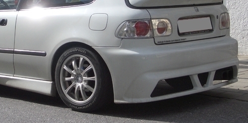 Paraurti posteriore tuning