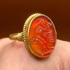 Anello antico romano in oro