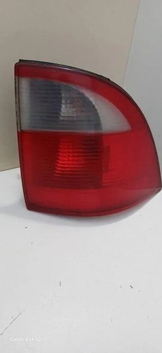 Fanale posteriore sinistro