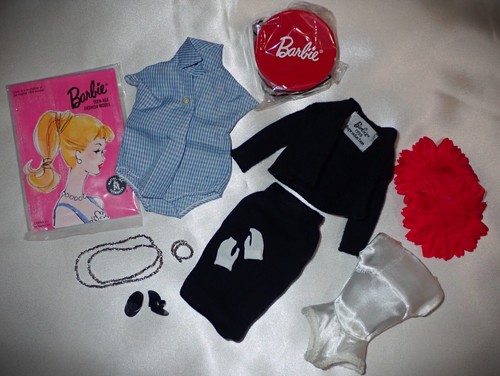 Barbie commuter repro - barbie,