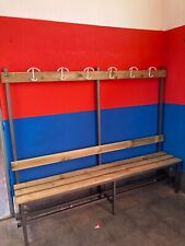 (04) PANCA SPOGLIATOIO  ACCIAIO  E LEGNO CON SEDUTA  SCHIENALE APPENDIABITI  MT2