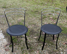 SEDIE CON STRUTTURA IN METALLO