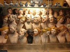 TESTE COMPLETE MANI PIEDE I  DIPINTE OCCHI IN VETRO  PER PASTORI CIRCA 30/35 CM 