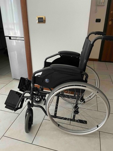 Carrozzina disabili pieghevole - disabili,