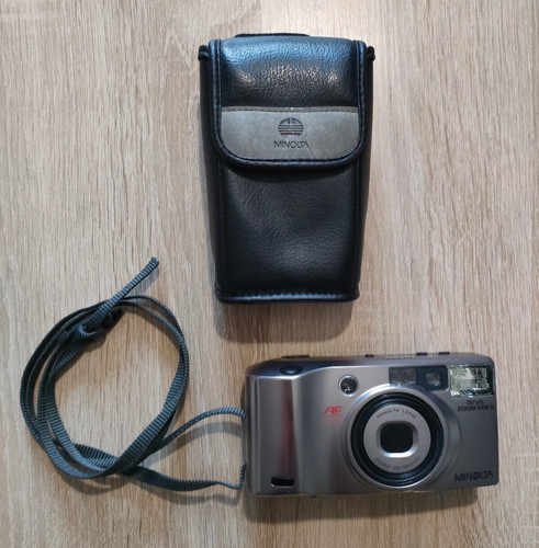 Minolta riva zoom - zoom, 105ex