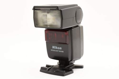Ecc nikon speedlight - +,