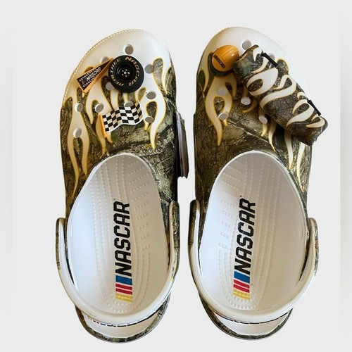 New crocs nascar - new,