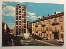 Busto Arsizio (Varese). Piazza Garibaldi - Fontana del Centenario.