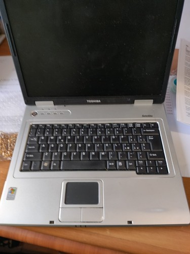 Computer portatile toshiba - computer,