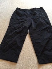 pantalone sportivo cropped con