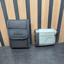 Nikon Prostaff 1000 Laser