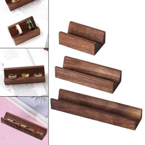 Espositore per anelli legno - in,