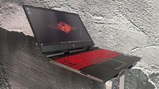 HP OMEN 15 / i5-9300H / 16GB /