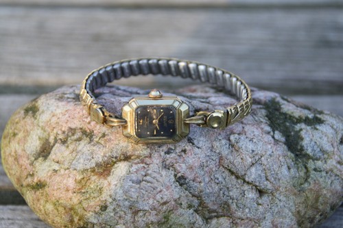 Vecchio orologio polso - vecchio, da